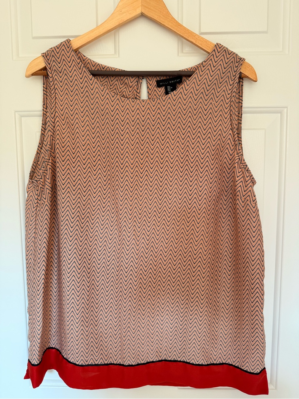 Willi Smith Peach Chevron Shell Top with Red Hem